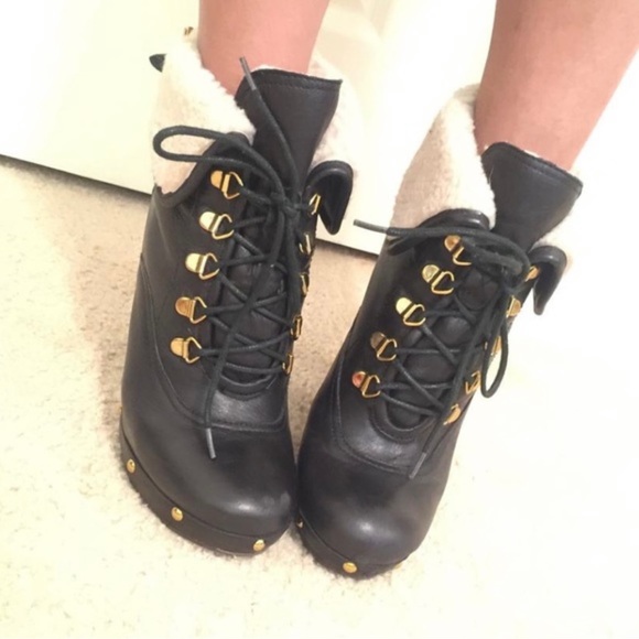 BCBG Generation Melo Boots Size 7 Sherpa Faux Fur Lined Heeled Ankle Boots - Picture 2 of 8